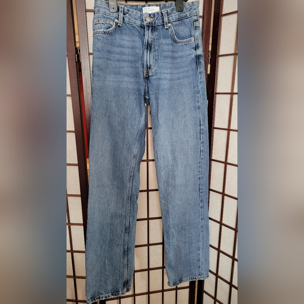BERSHKA High Waist Straight Jeans